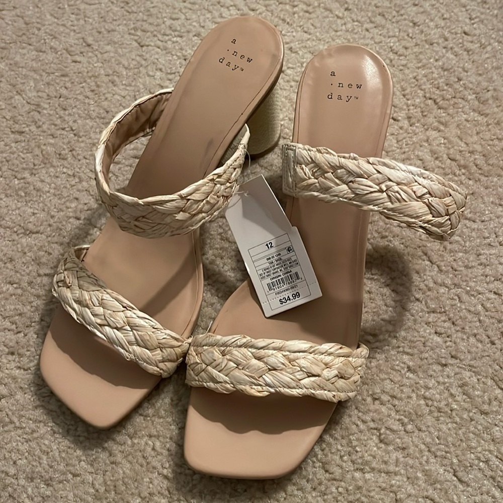 NWT A New Day slip on heels